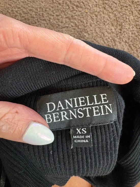 Danielle Bernstein Black Rubbed Button Cardigan Sweater Bell Sleeve XS - Picture 5 of 8